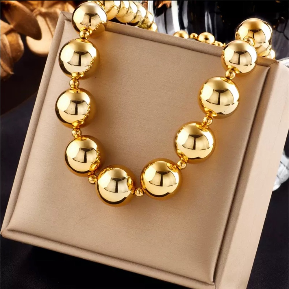New Zara Gold Round Circle Link Chain Bead Balls Metallic Pearl Necklace